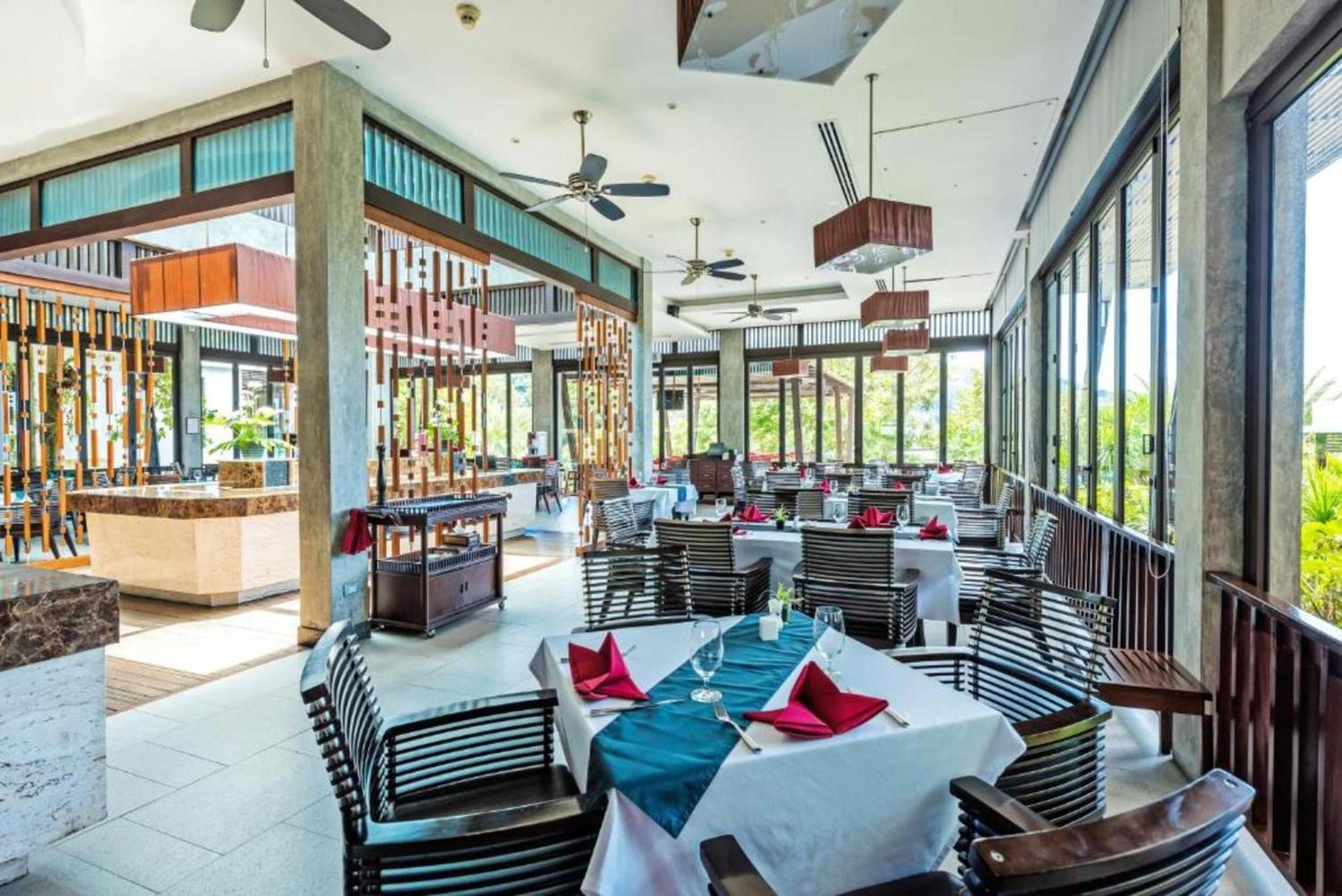 Club Wyndham Sea Pearl Phuket Hotell Patong Eksteriør bilde